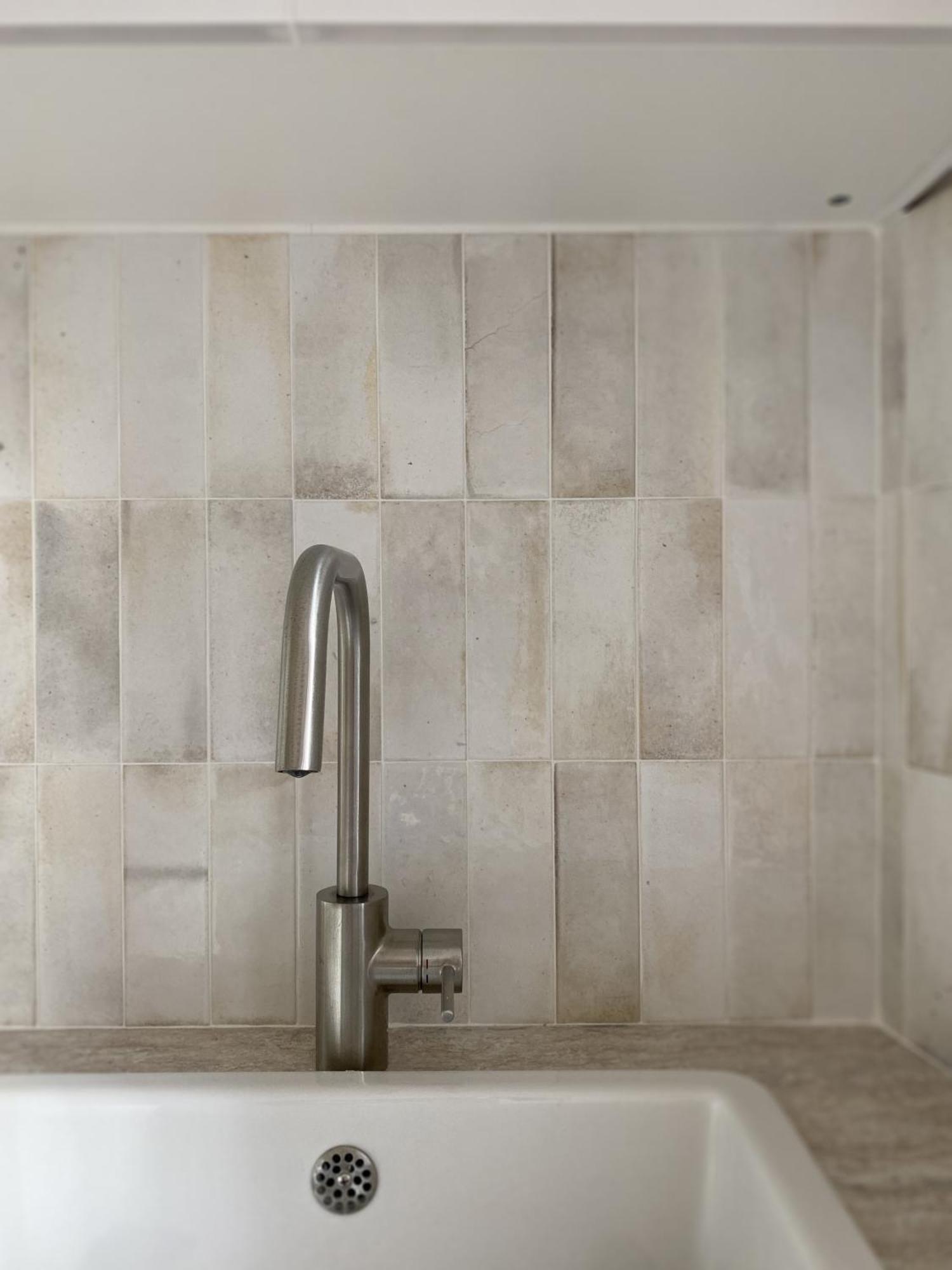 Cozy Flat Fully Renovated By Interior Designer Daire Marsilya Dış mekan fotoğraf