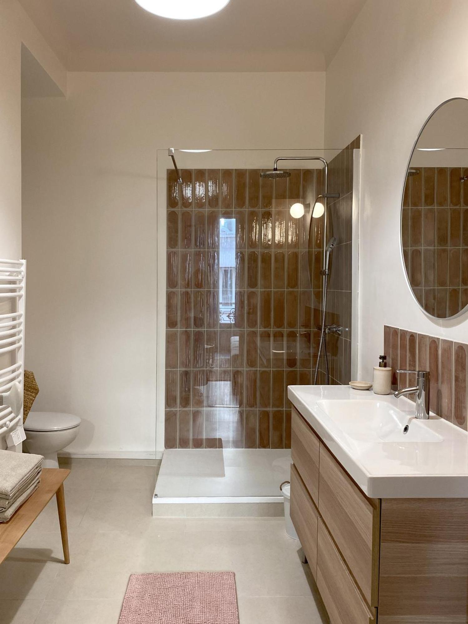 Cozy Flat Fully Renovated By Interior Designer Daire Marsilya Dış mekan fotoğraf